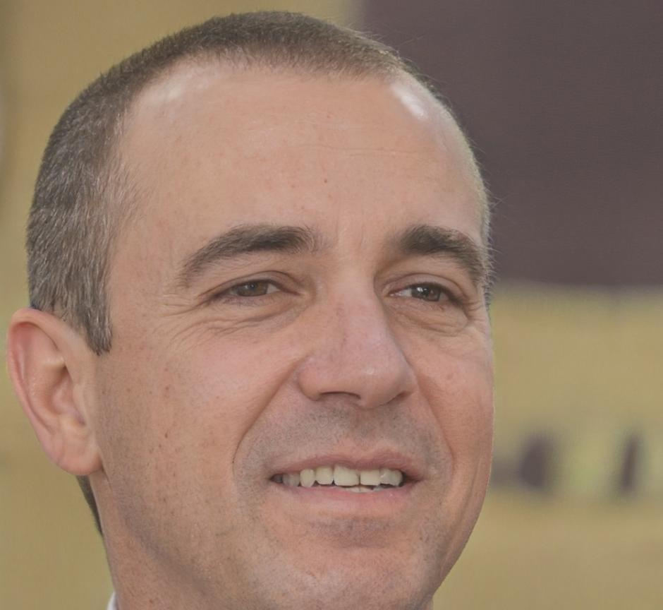 Портрет Аскара Токтарова